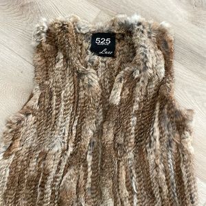 Fur vest